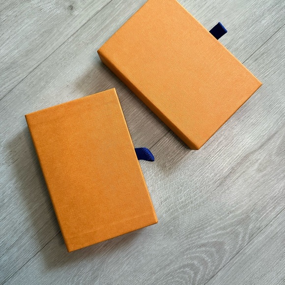 Louis Vuitton wallet gift box - Picture 6 of 6